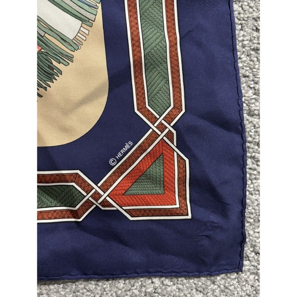 Authentic HERMES "CUIRS DU DESERT" Silk Scarf Carre - Picture 7 of 8